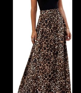 New Maxi Nimal print wrap maxi skirt size xs